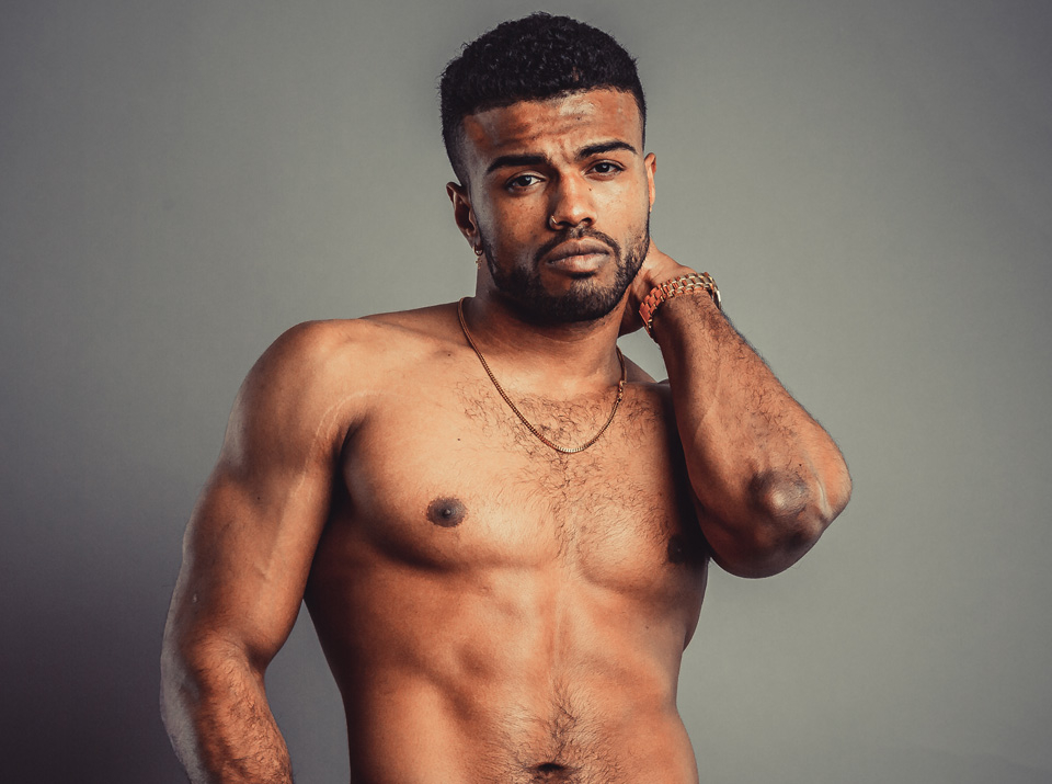 azmi adam add Francisco Troy photo