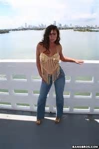 ali yugo add Naomi Russel Now photo