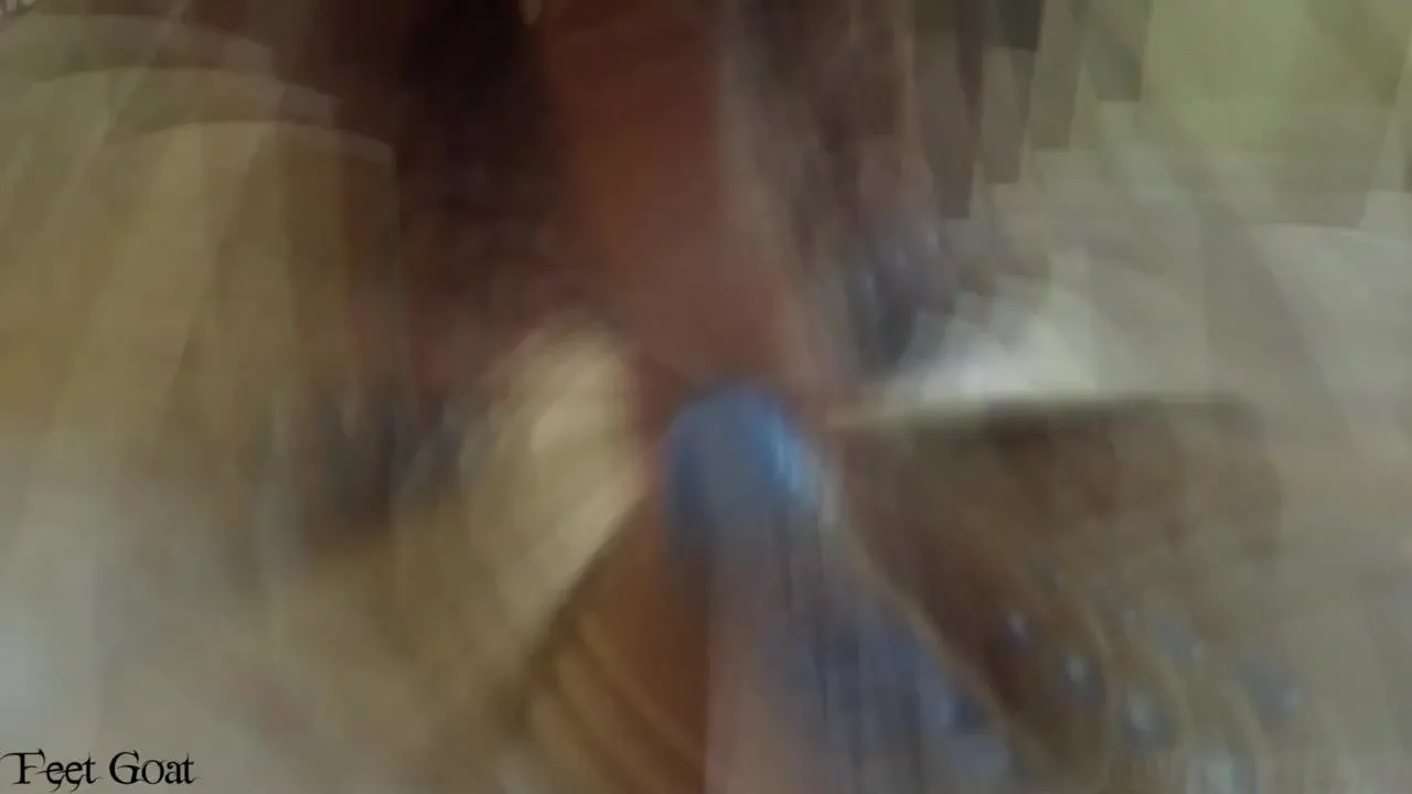brad mount add Misty Stone Feet photo