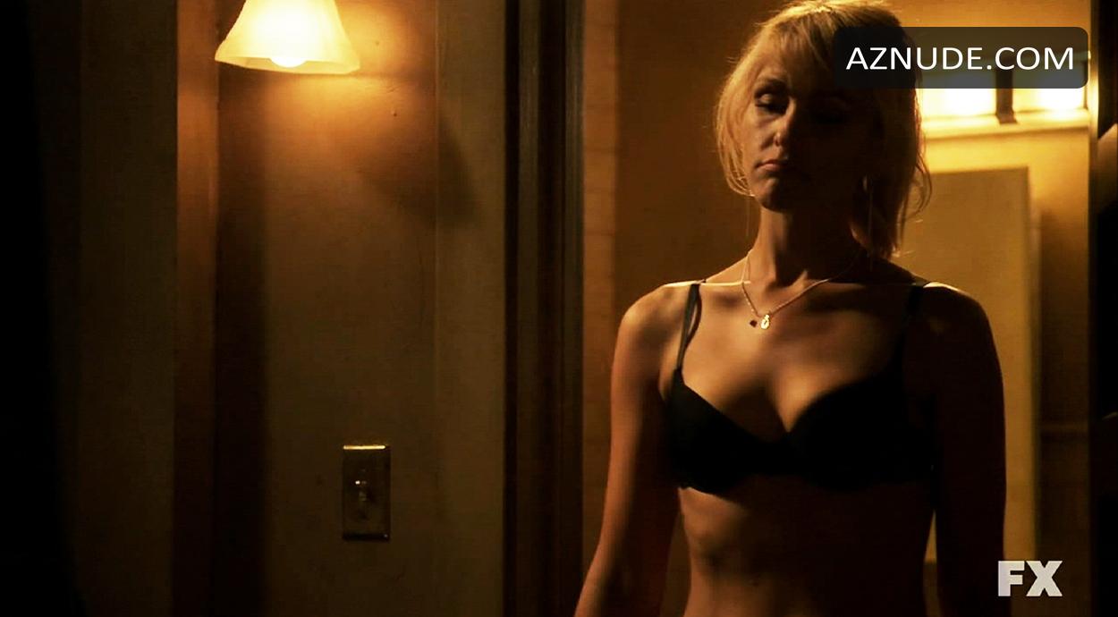 cristina barrozo add Jenn Lyon Nude photo