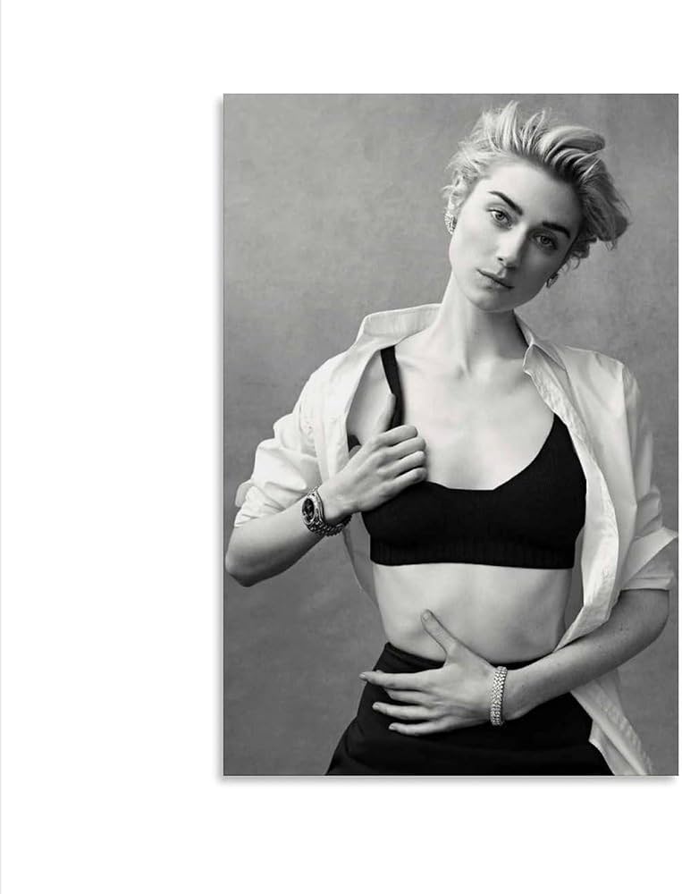 darsh shah add Elizabeth Debicki Sexy photo