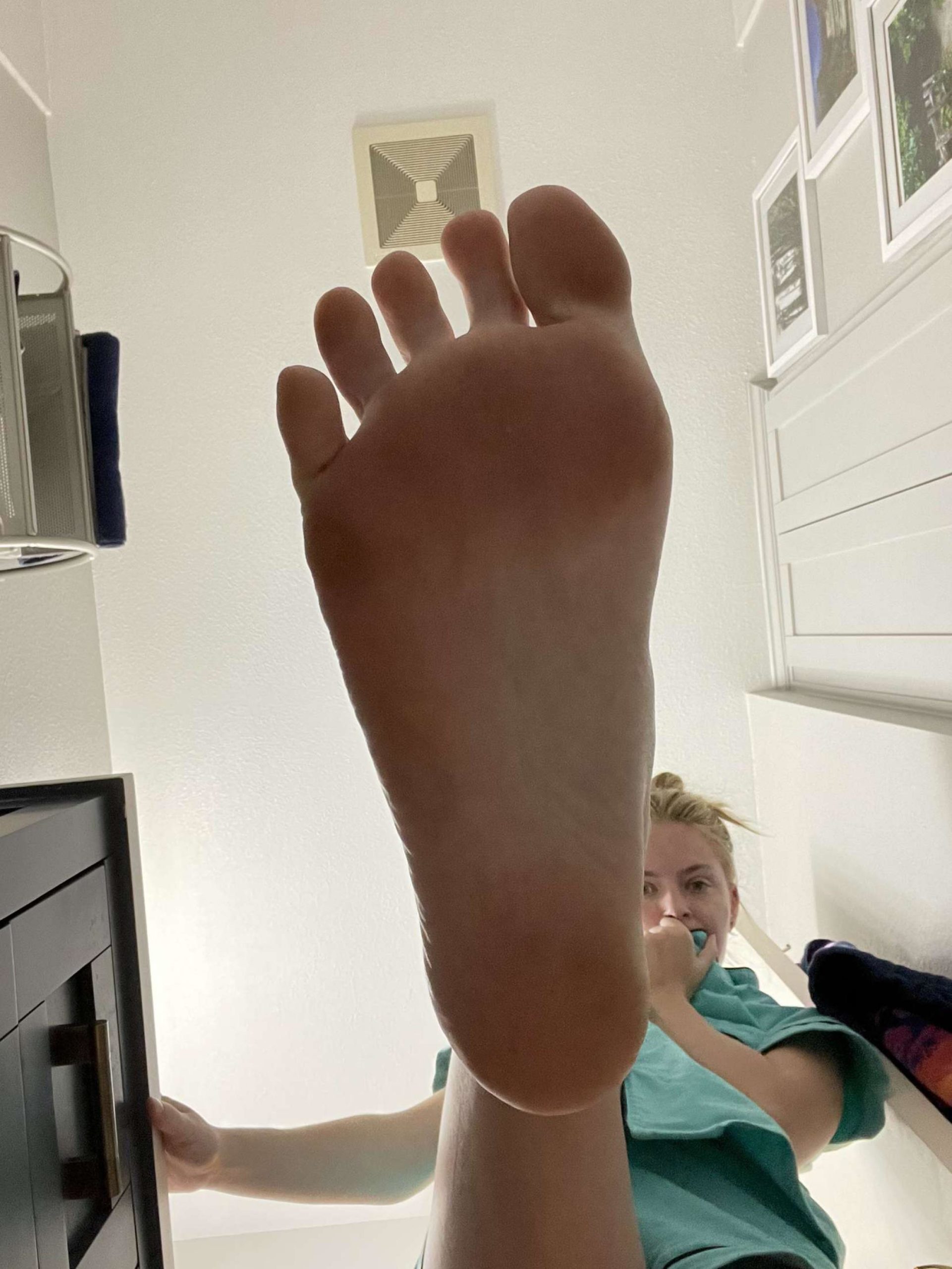 cat sin add Pale Footjob photo