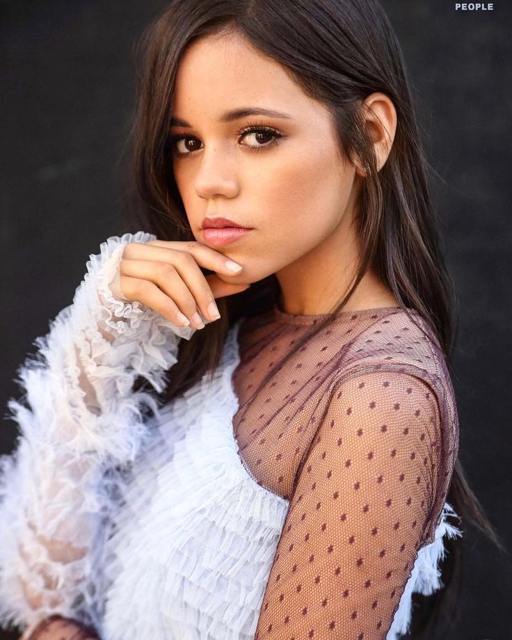 deshawn nelson add Jenna Ortega Bed Scene photo
