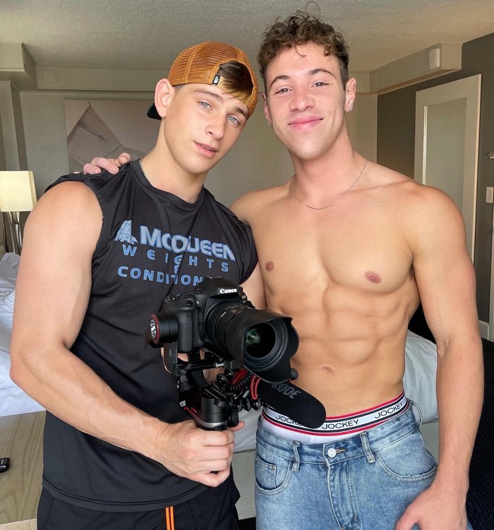 amanda larrabee add Reno Pornstar photo