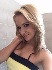 ana mares add Angel Piaff photo