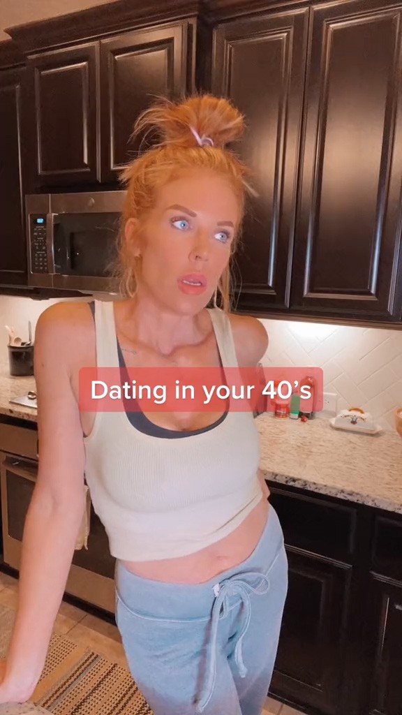 Red Head Cougar 12159