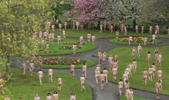 armando lioss add Nude In Park photo