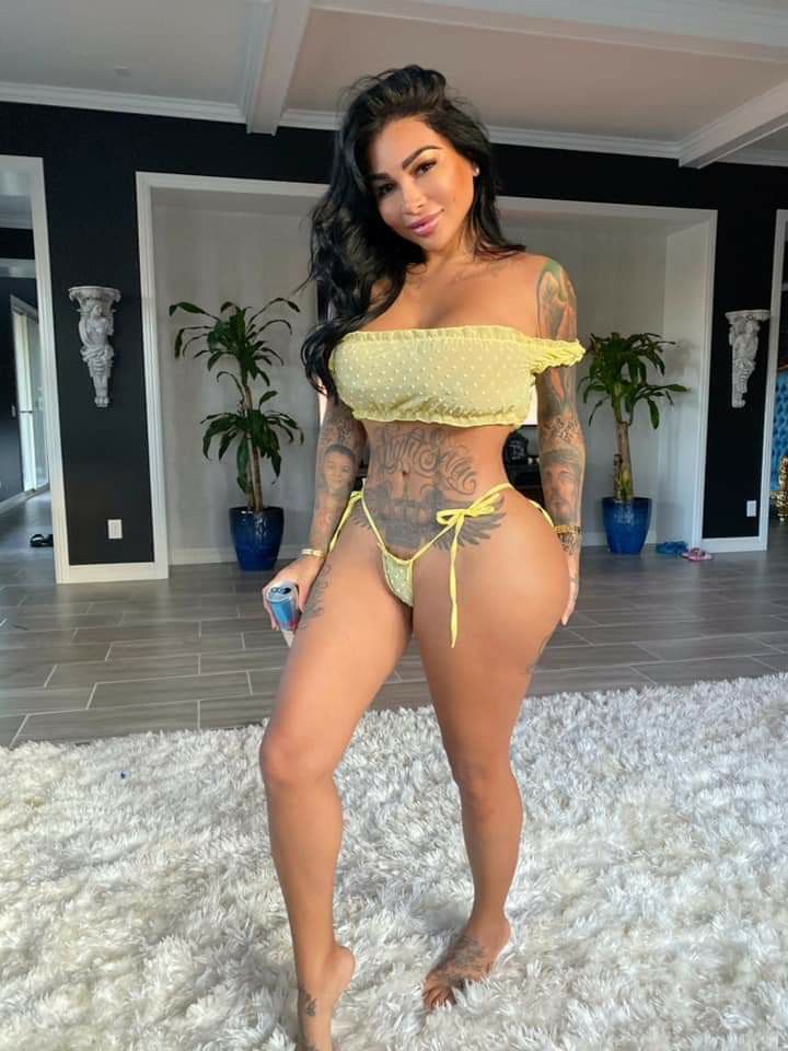 betty wilks add Brittanya Razavi Tits photo