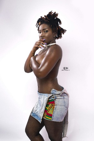 contessa brown add Ebony Groupsex photo