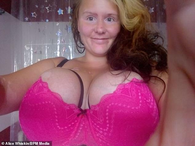 Massive Mom Tits 8852