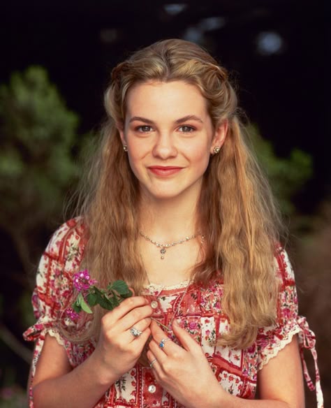 bev yeager add Larisa Oleynik Nude photo