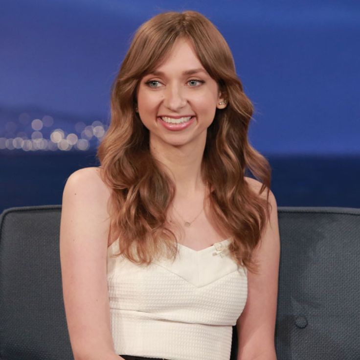 adam bonato add Lauren Lapkus Sexy photo