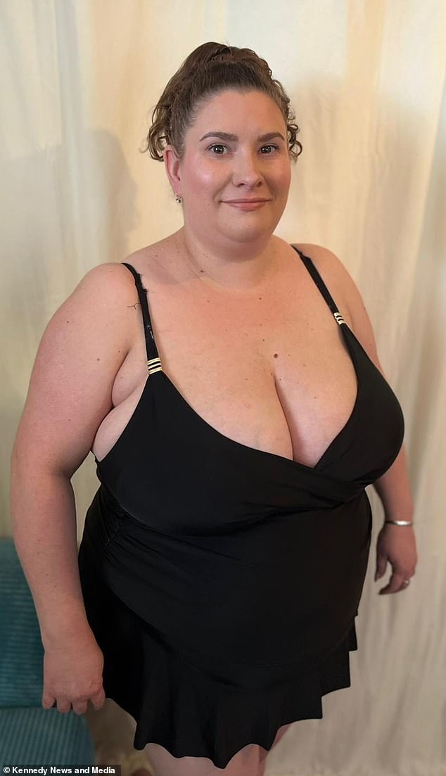 abdul ghofar add Huge Older Tits photo