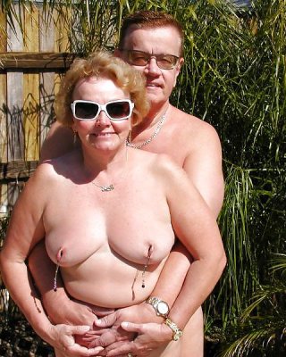 dorian graves add Granddad Nude photo