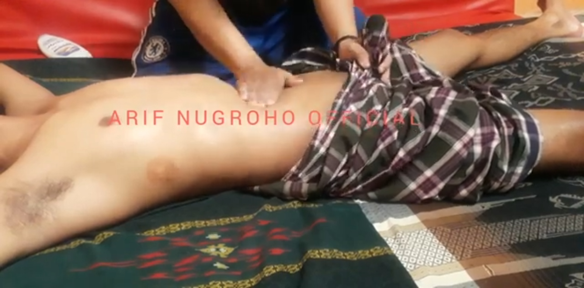 craig bobson add Boner During Massage photo