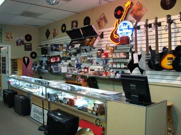 allen lovell add Whiteys Pawn Shop photo