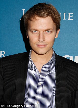 danny bugg add Ronan Farrow Nude photo