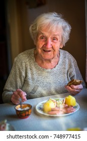 danielle gayle add Grandma Eating Come photo