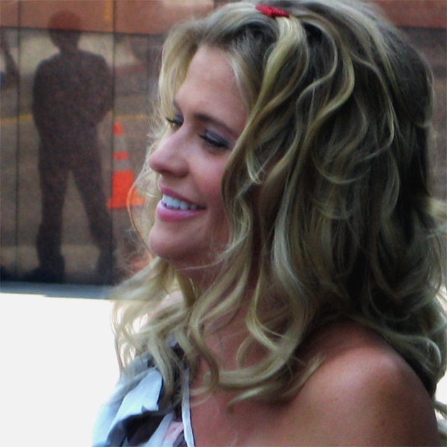 callie va add Naked Kristy Swanson photo