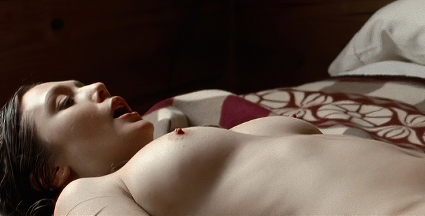 akiko ohno add Elizabeth Olsen Naked Pics photo