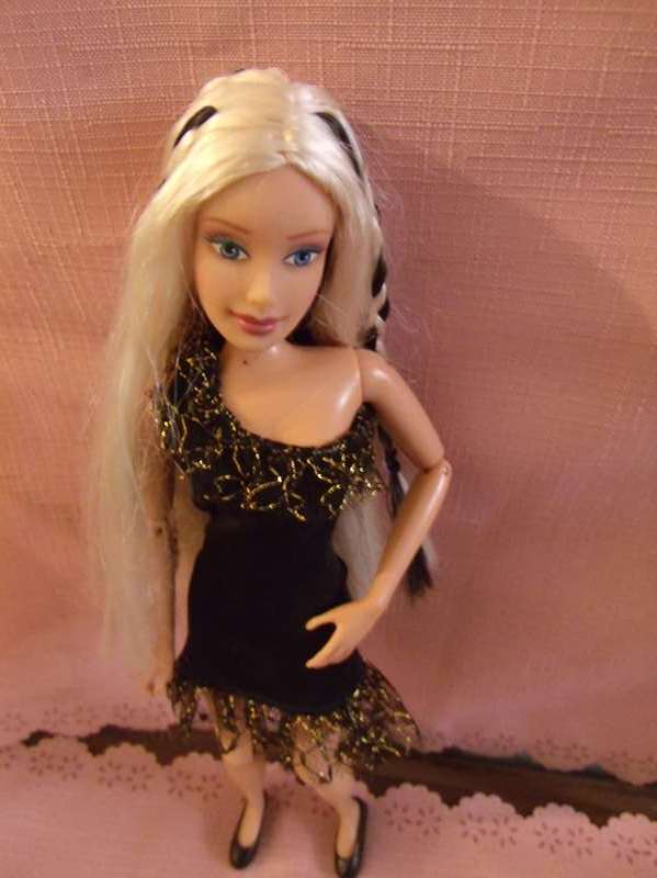 anita rodriquez add Melissa Doll photo