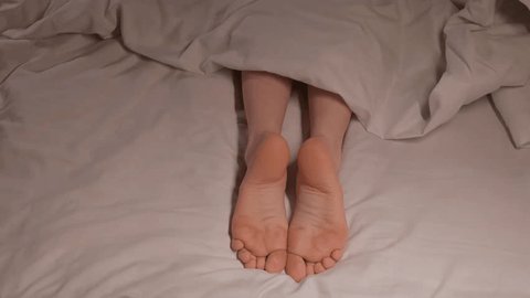 ameriza hernandez add Sleepy Feet Licked photo