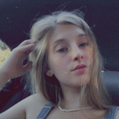amy wit add Alexis Andrws photo