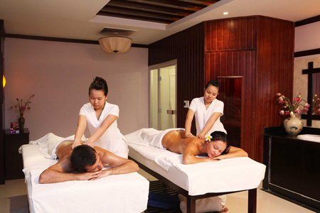 angel schatz add Asian Spa With Happy Ending photo