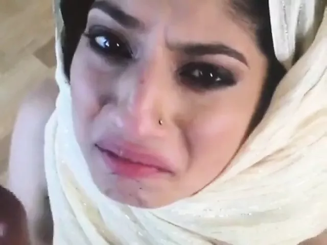 bev barclay add Desi Cum In Mouth photo