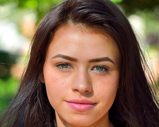 danielle savard add Lucie Cline Porn photo
