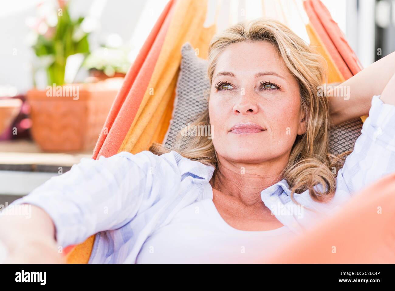 dee hoag add Mature Woman Undressed photo