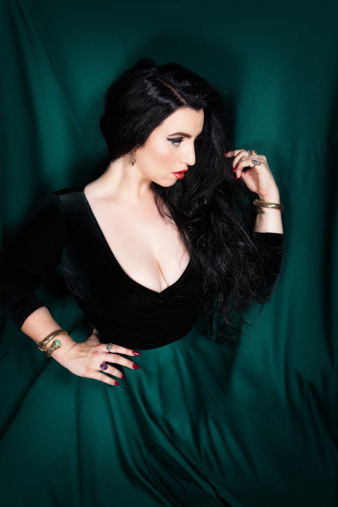 anagha kale add Mistress Sophia photo