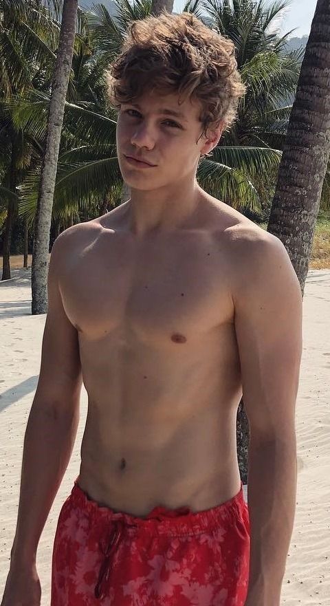 anna gilmer add Cute Naked Teenagers photo