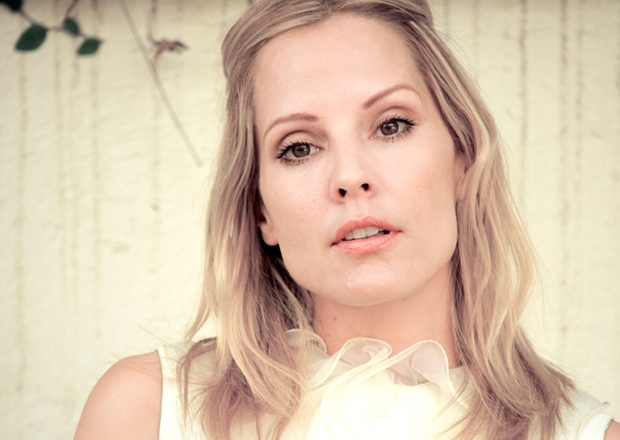 barbara finger add Emma Caulfield Naked photo