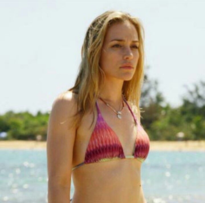 chrissy cameron add Piper Perabo Bikini photo