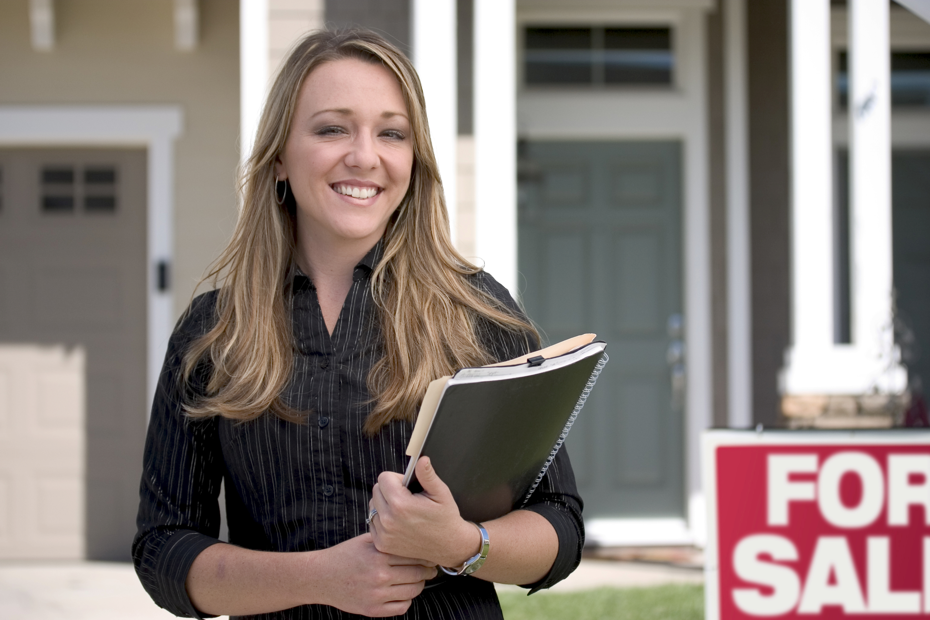 alan sawyers add Real Estate Agent Footjob photo