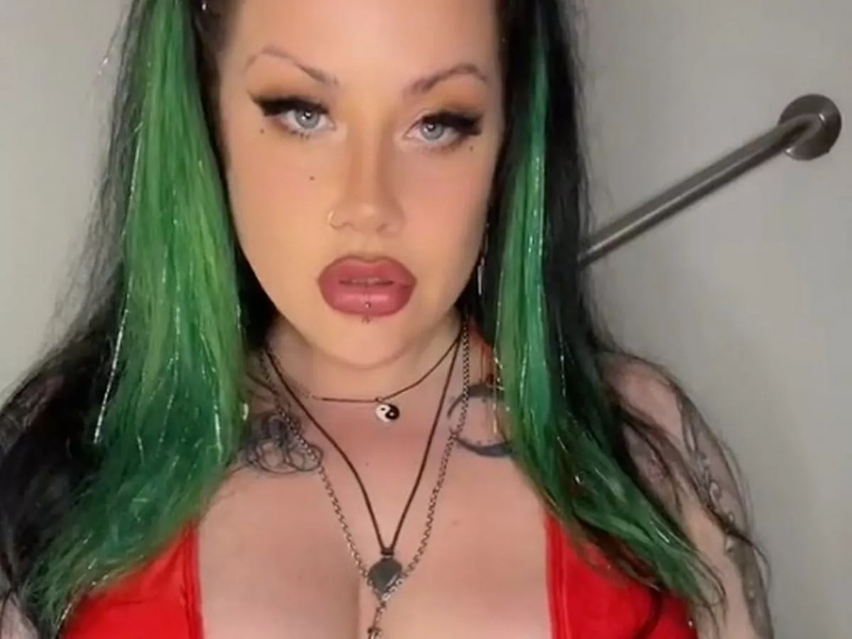 clayton bullock add Goth Chicks With Big Tits photo