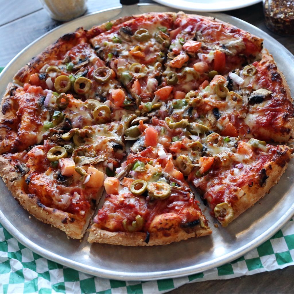carol shackelford add Sissys Pizza photo