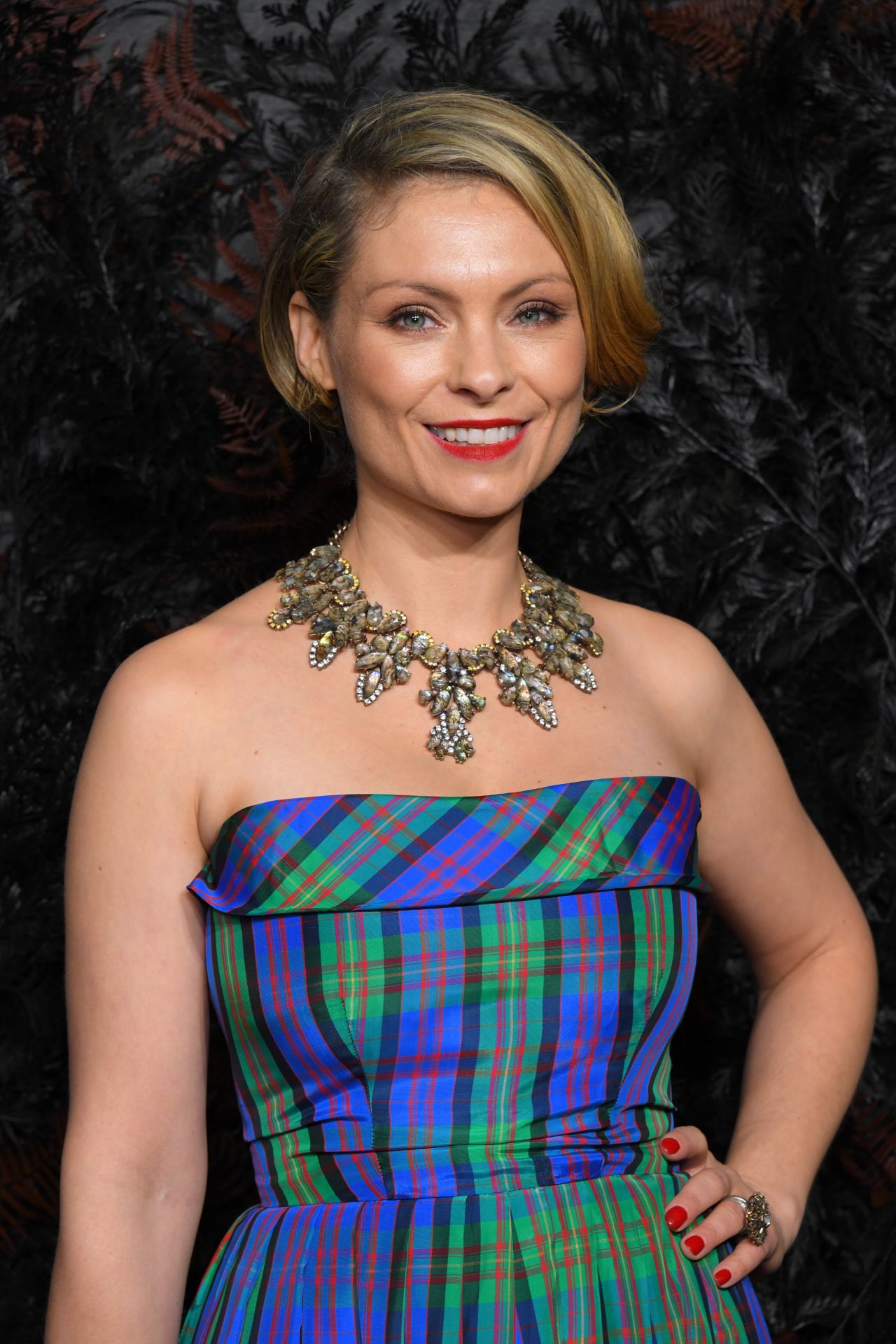 anthony broome add Myanna Buring Sex photo
