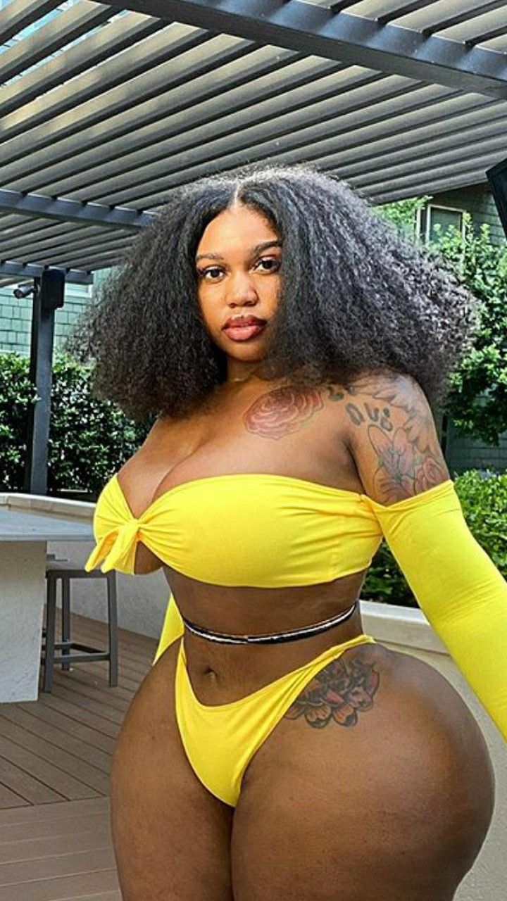 chris reamer add Thick Mimi Curvaceous photo