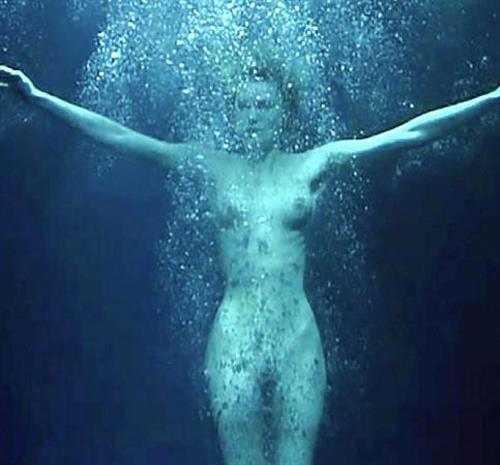 adam noffsinger add Rebecca Romijn Nud photo