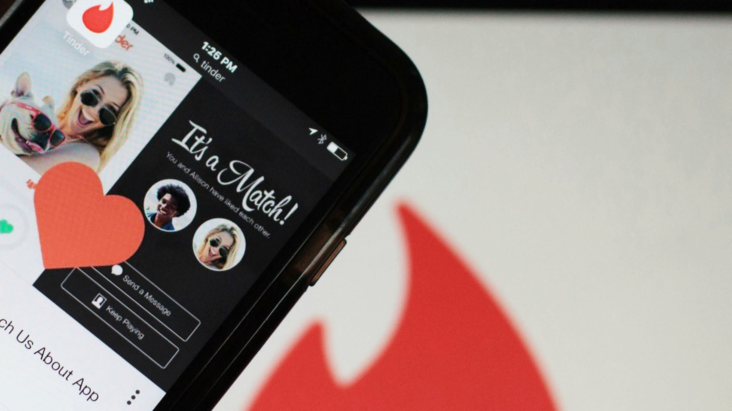 carol brothers add Tinder Pegging photo