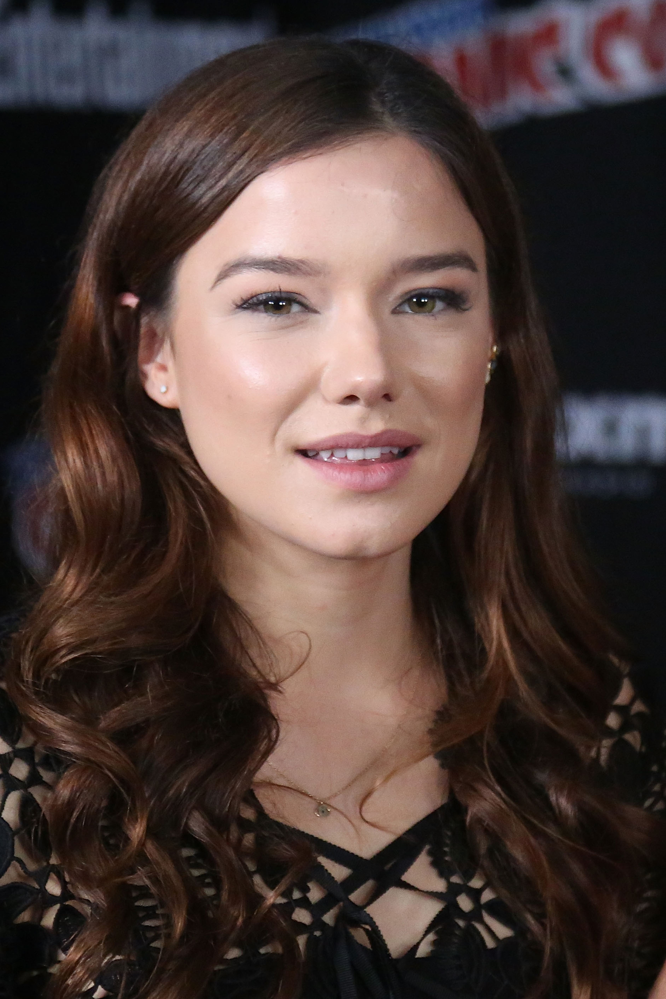 bethany diorio add Hanna Mangan Lawrence Nude photo