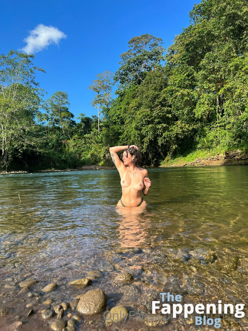 aaliyah render add Starrysighh Onlyfans photo