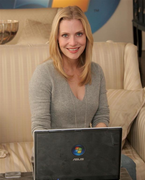 belinda shafer add Emily Procter Nude photo
