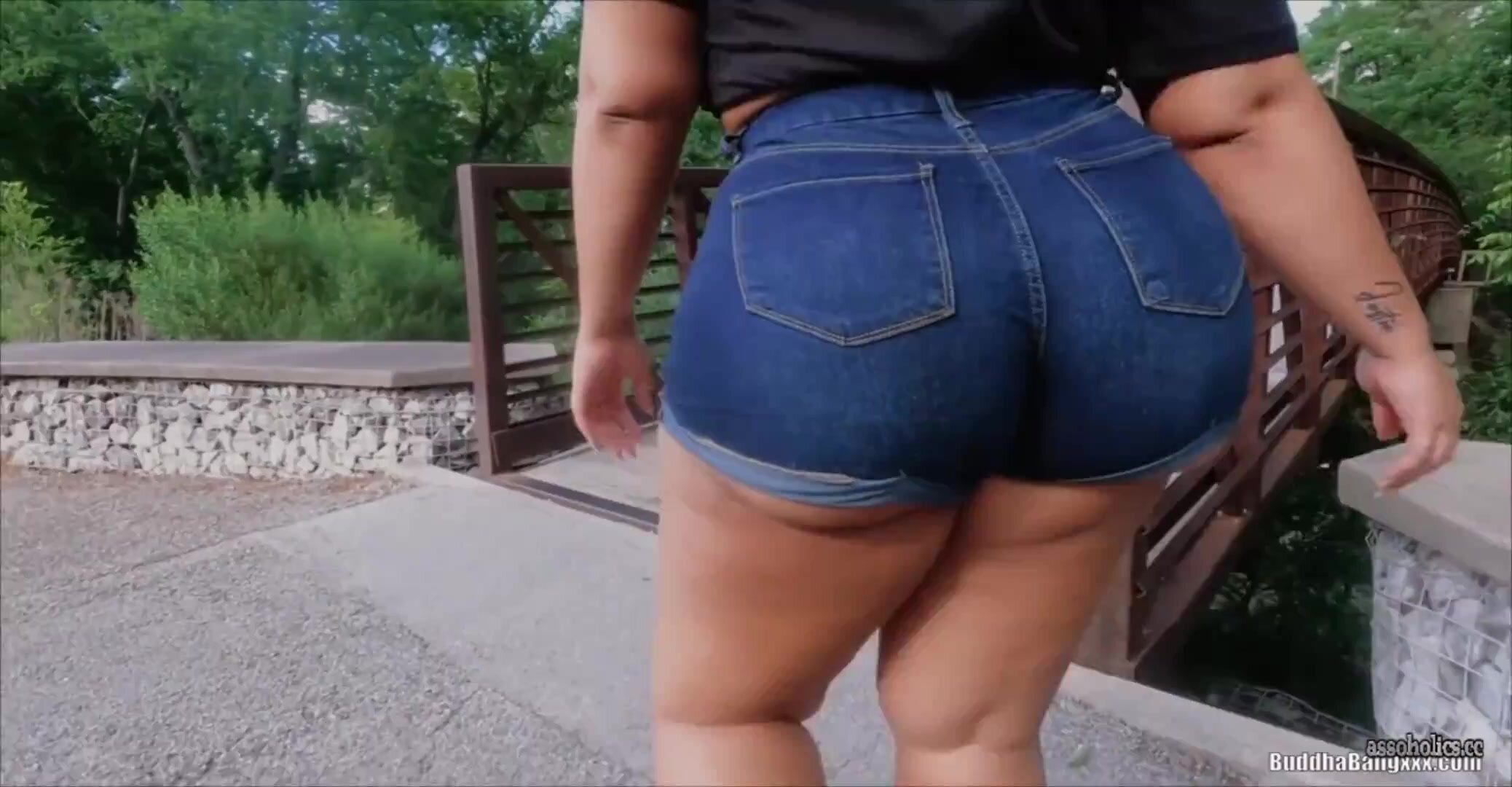 ahmed el rawy add Simone Richards Big Booty Matters photo