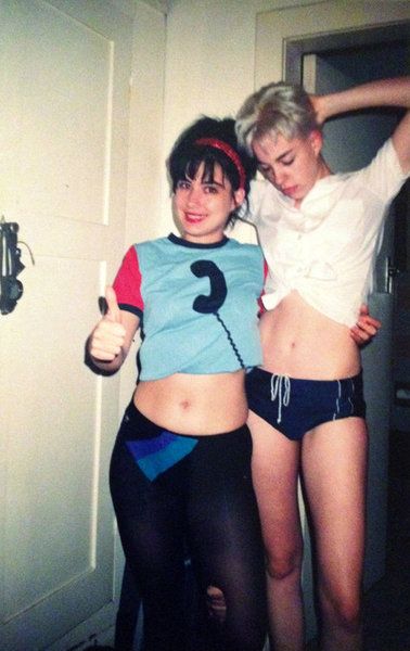 chip delay add Kathleen Hanna Nude photo