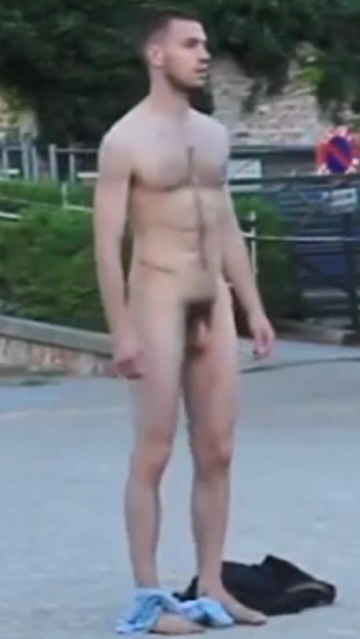 Naked Male In Public 15251