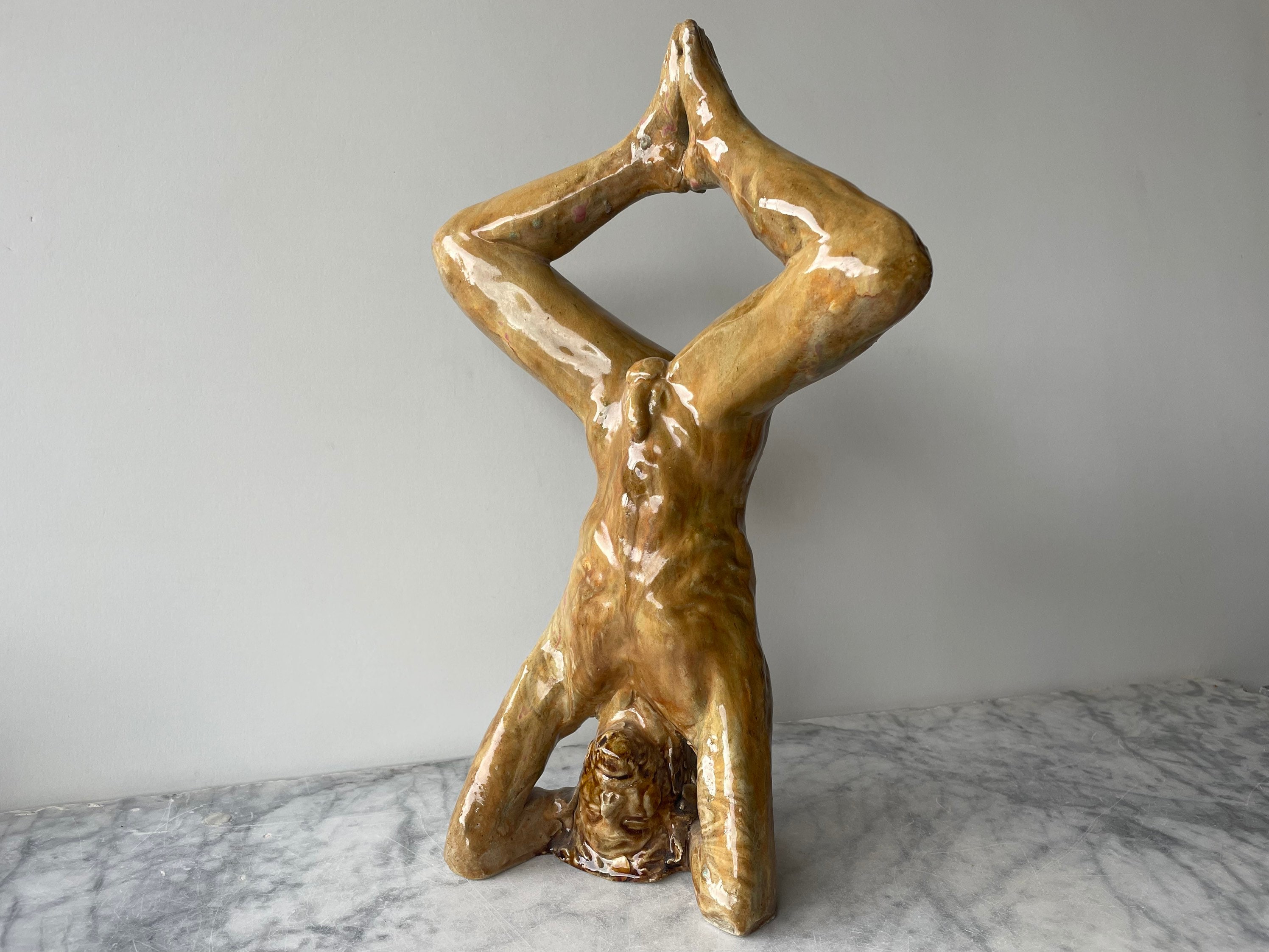 arthur ibrahim add Naked Headstand photo