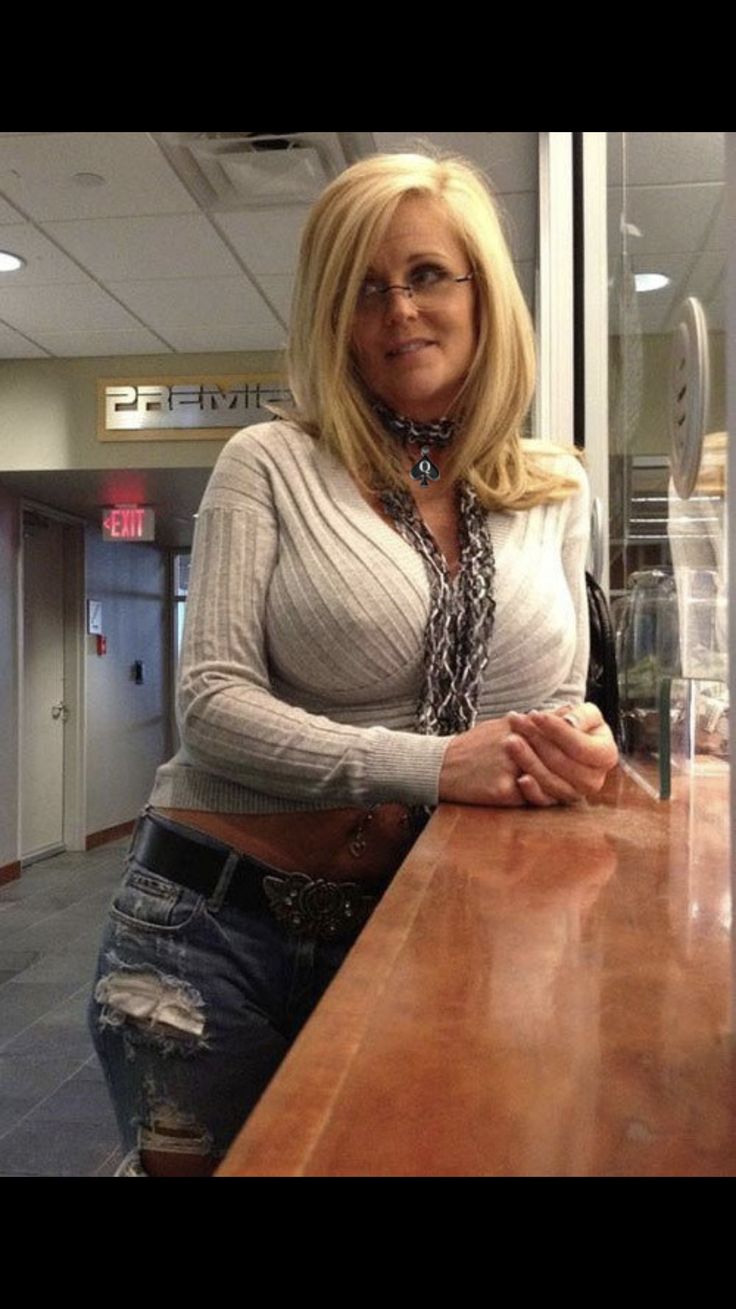 alma kaca add Very Horny Wife photo